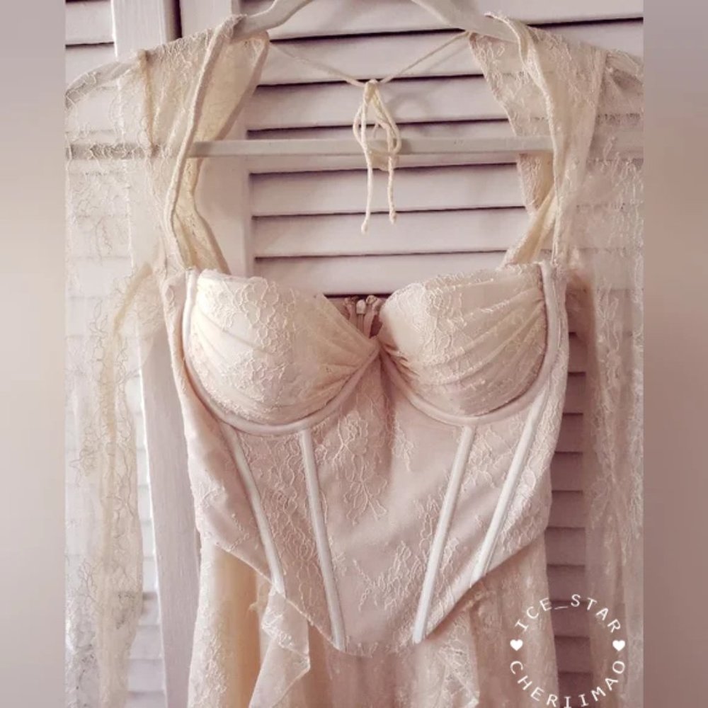 Oh Polly NWT Ninette Long Sleeve Lace Corset Mini Dress - Picture 6 of 13